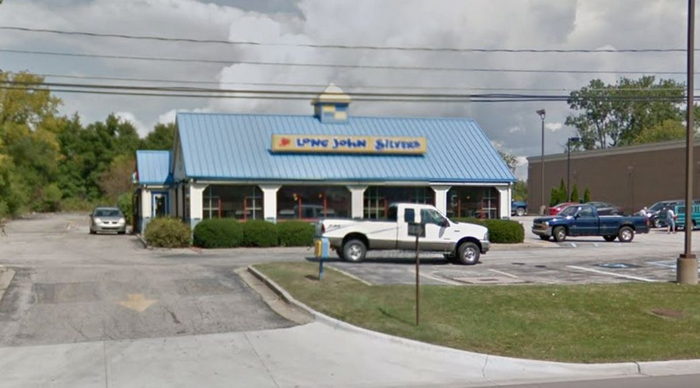 Long John Silvers - Flint - 4464 W Pierson Rd (newer photo)